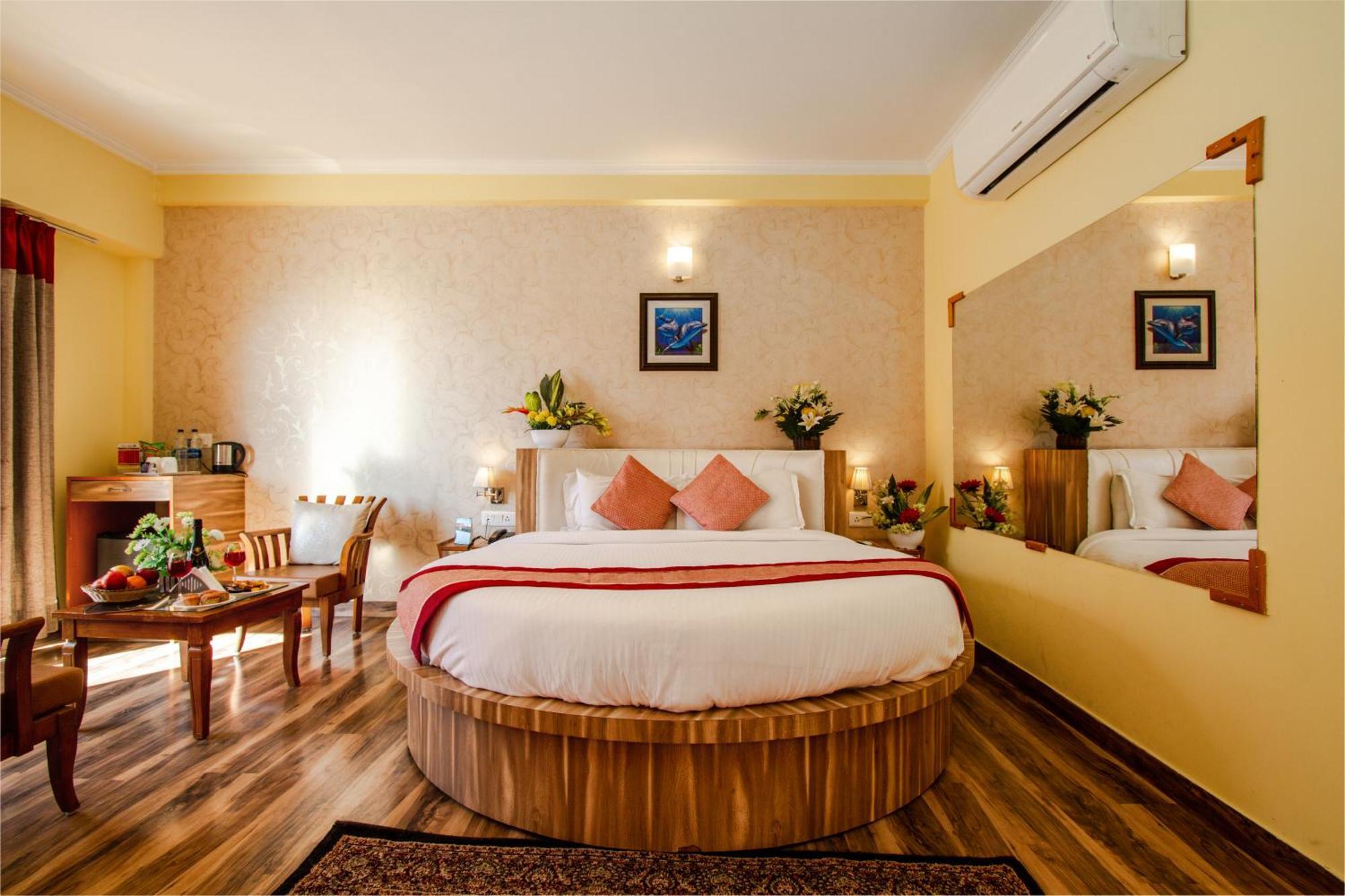 Snow Flakes Resort And Spa Centrally Heated Luxury Resort Manali  Exterior photo